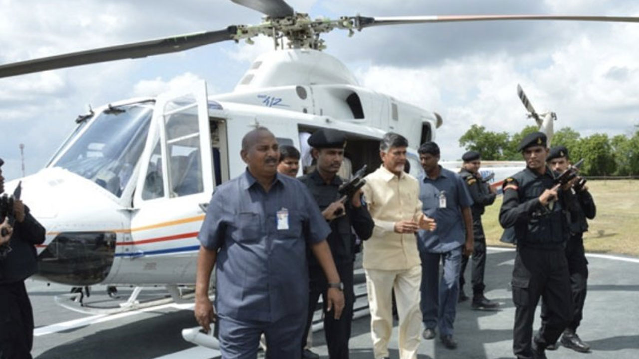 Chandrababu | దారితప్పిన చంద్రబాబు హెలికాప్టర్‌.. ఏటీసీ అధికారుల హెచ్చరికతో తప్పిన ప్రమాదం