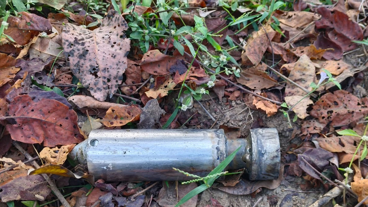 Chhattisgarh | మూడు సీఆర్పీఎఫ్‌ బేస్‌ క్యాంప్‌లపై ఛత్తీస్‌గఢ్‌లో మావోయిస్టుల మెరుపుదాడి