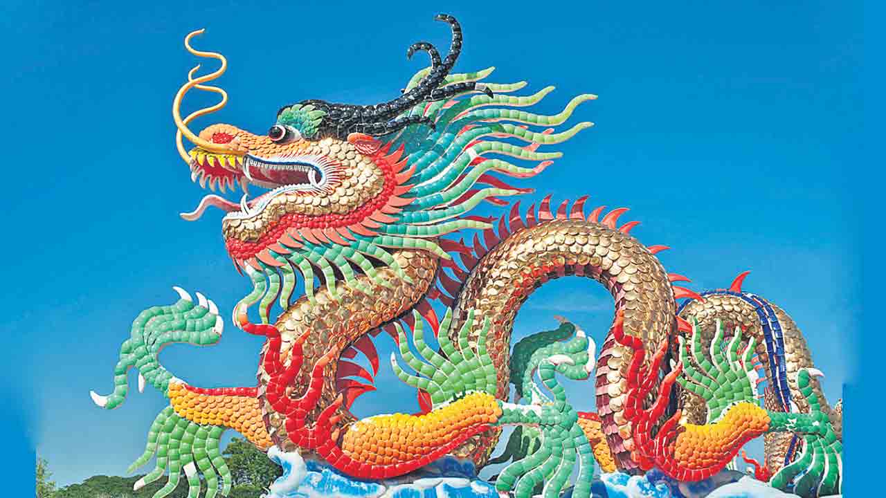 డ్రాగన్‌ ప్రశంసల వెనుక డ్రామా!