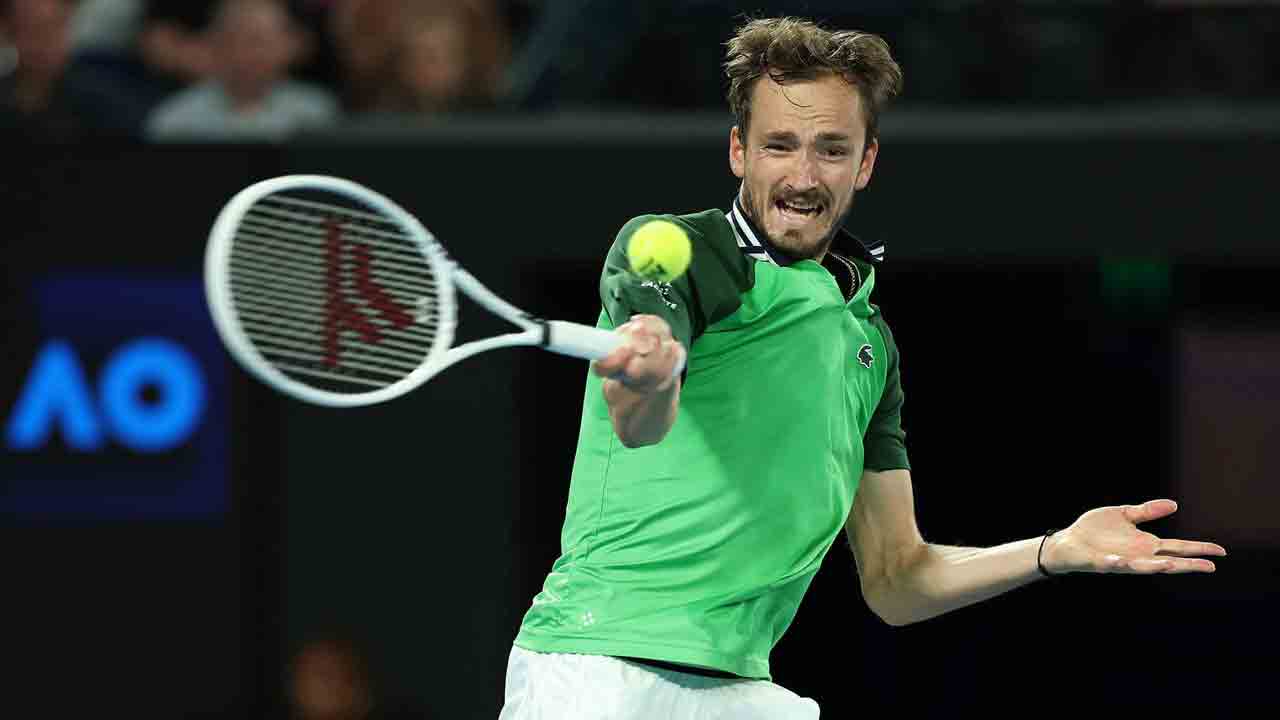 Australian Open | ఫైనల్లో మెద్వెదేవ్.. ఓడినా ఆకట్టుకున్న జర్మనీ స్టార్
