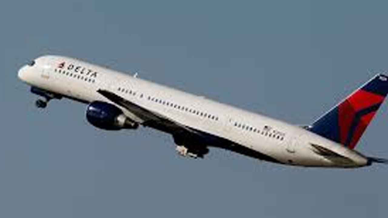 బోయింగ్‌ విమానంలో మళ్లీ సమస్య