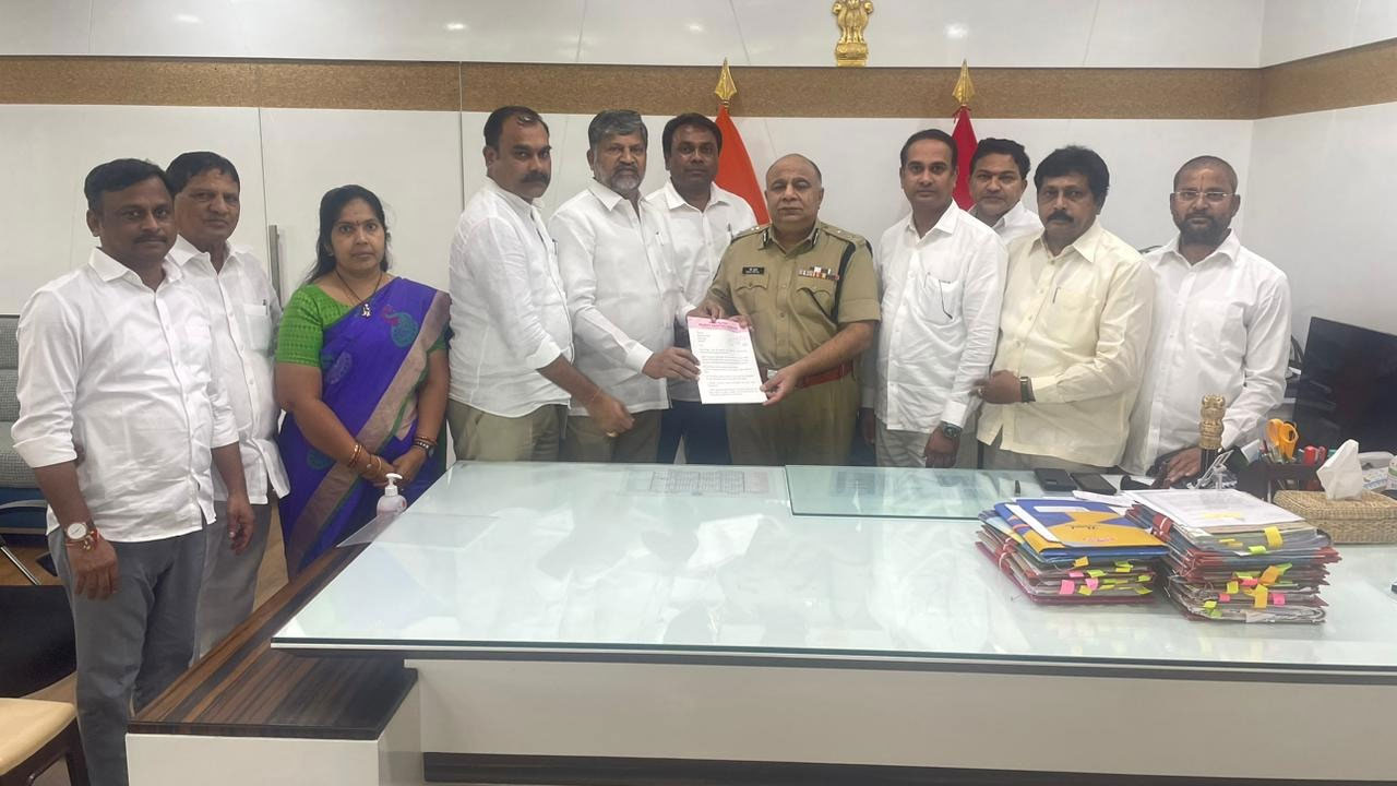 BRS | కాంగ్రెస్‌ నేతల దాడులపై డీజీపీకి బీఆర్‌ఎస్‌ నాయకుల ఫిర్యాదు