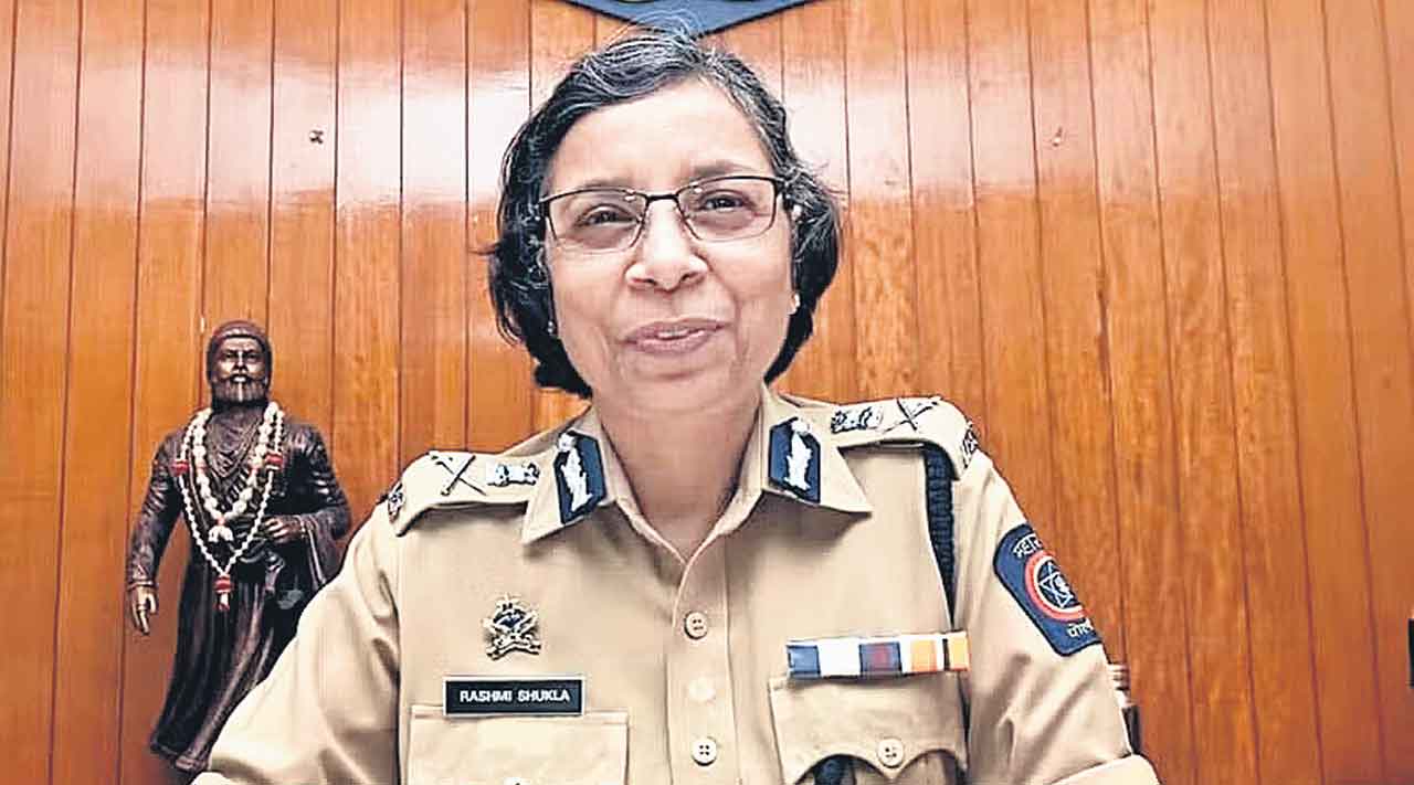మహారాష్ట్ర తొలి మహిళా డీజీపీగా రష్మీ శుక్లా