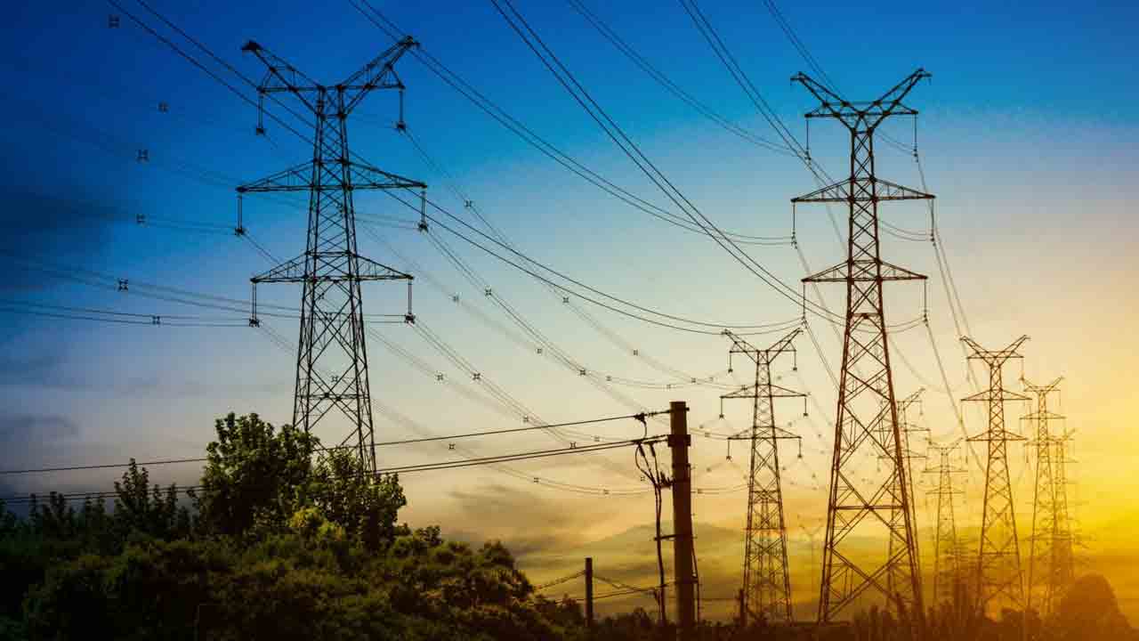 Electricity bill | కరెంటు చార్జీల పెంపుపై డిస్కమ్‌లకు కేంద్రం అనుమతి