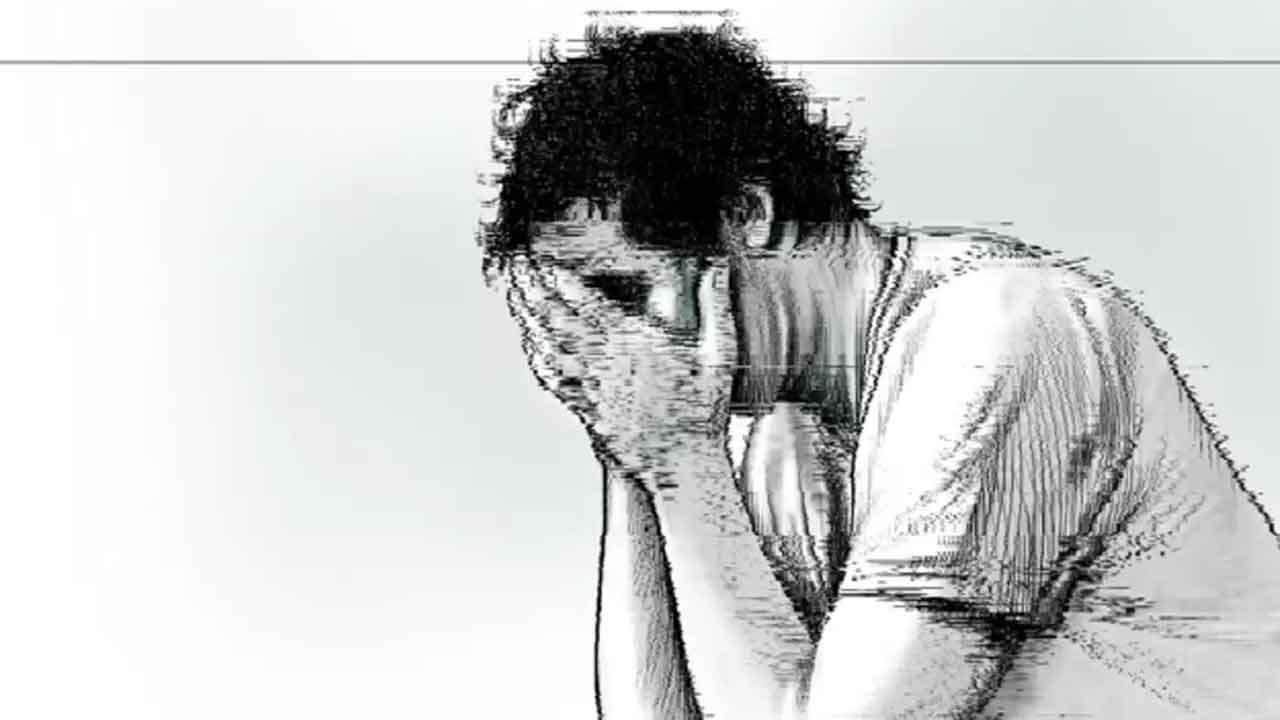 ఎస్సై తిట్టాడని వ్యక్తి ఆత్మహత్యాయత్నం