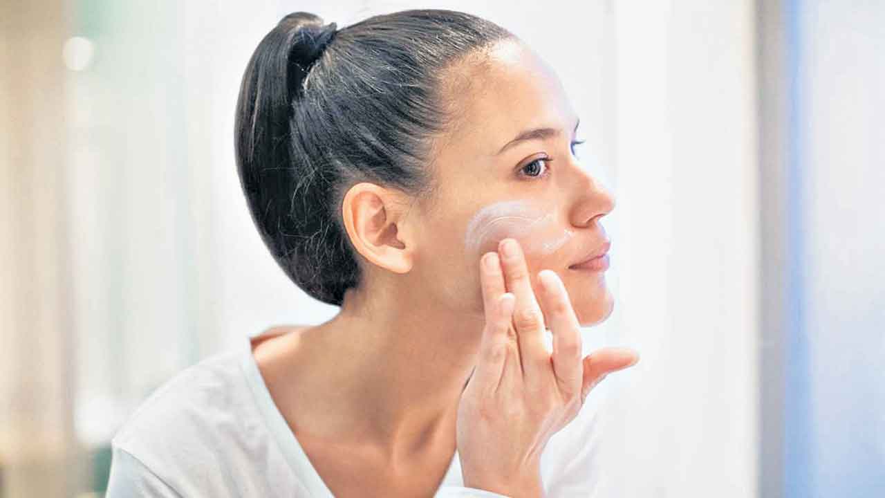 Beauty Tips | మగవాళ్లలా మీసాలు, గడ్డాలు పెరుగుతున్నాయి.. ఏం చేయాలి ?