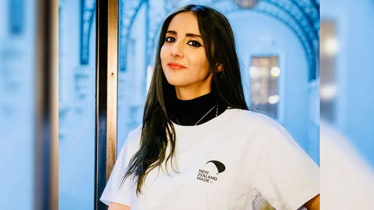 Newzealand | బట్టలు కొట్టేసిందని ఆరోపణలు.. భరించలేక రాజీనామా చేసిన న్యూజిలాండ్‌ ఎంపీ