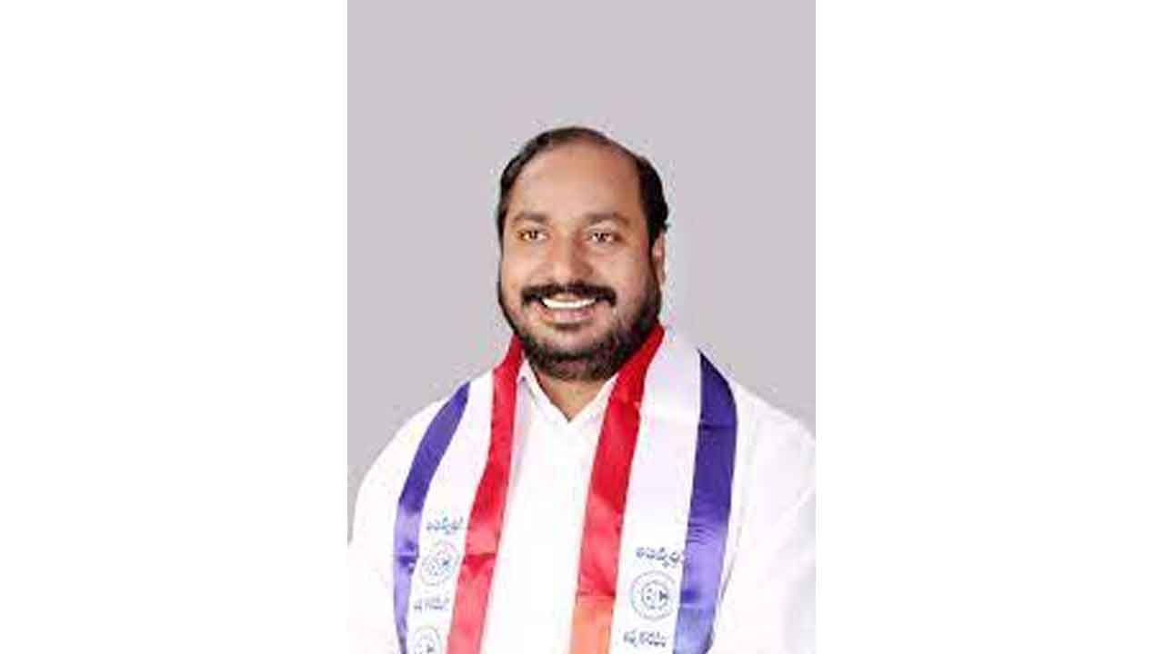 బీసీలకు ఎమ్మెల్సీ ఇవ్వాలి: జాజుల