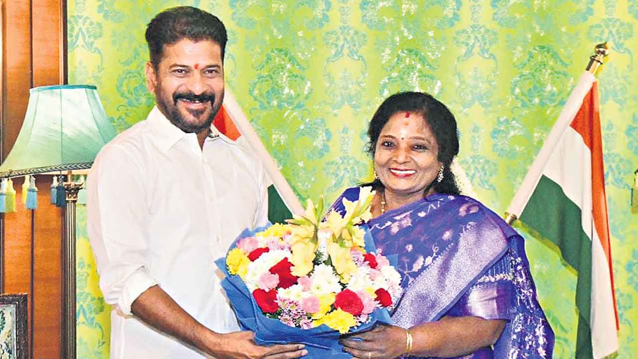 ఆరు గ్యారెంటీల అమలు వంద రోజుల్లో