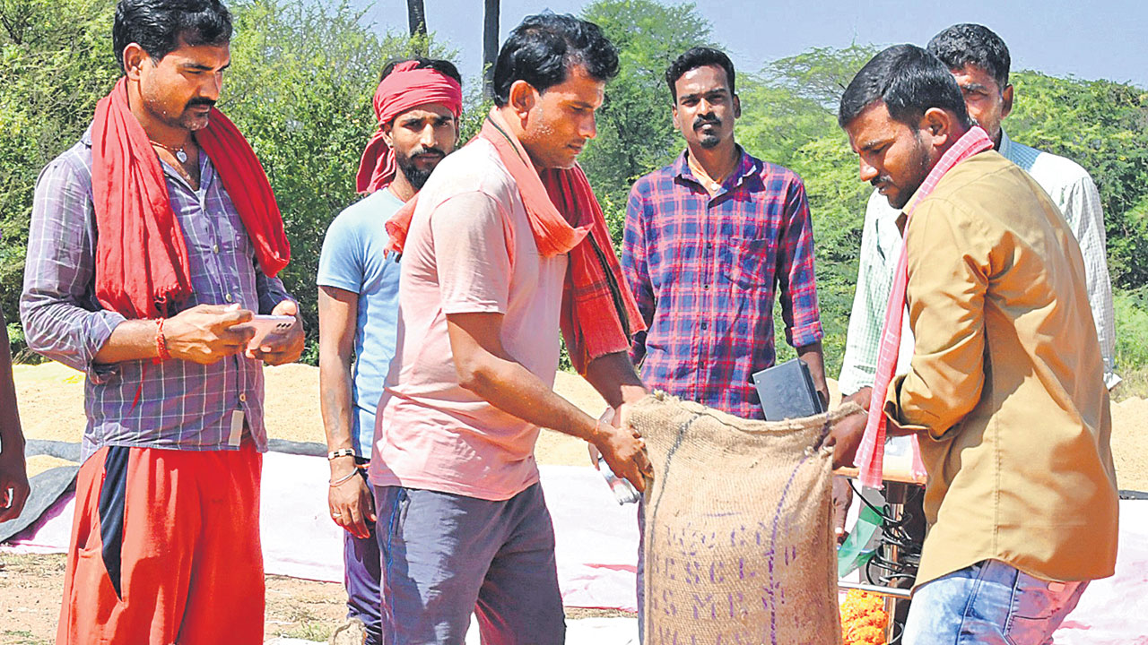 సగానికి తక్కువే..