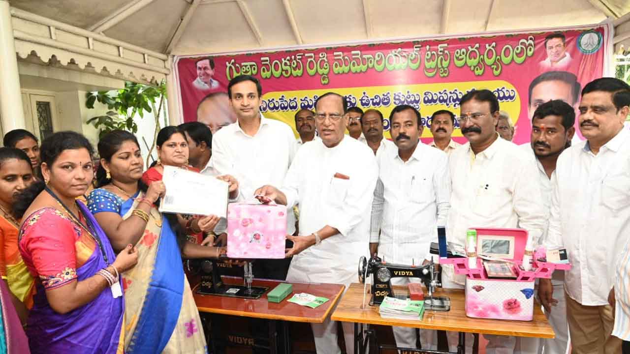 Gutha Sukhender Reddy | స్వశక్తితో ఎదగాలనే మహిళల సంకల్పం గొప్పది : గుత్తా సుఖేందర్ రెడ్డి