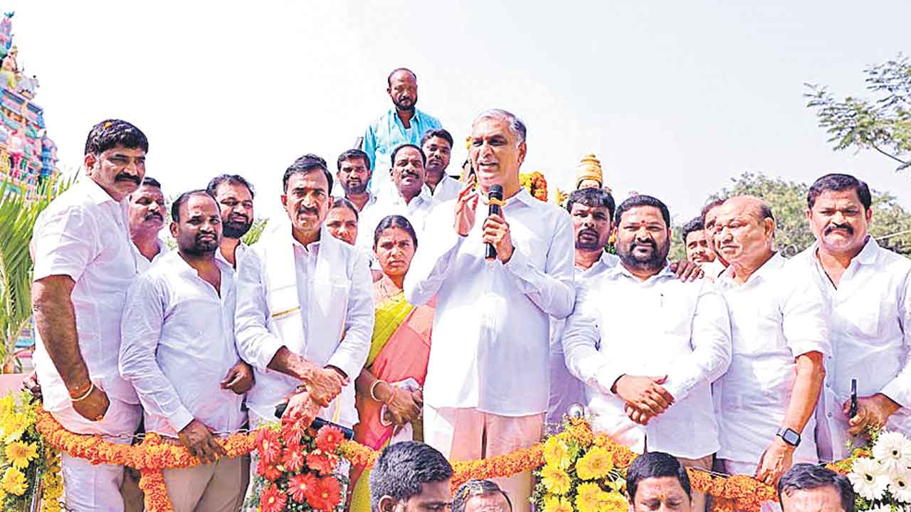 Harish Rao | కొత్త కరెంట్‌ పాలసీ అంటే పాత పద్ధతేనా?: హరీశ్‌రావు