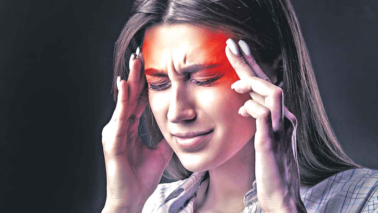 Headache | ప్రాణాల్ని పిండేసే పార్శ్వపునొప్పి.. పురుషుల కంటే స్త్రీలలోనే ఎక్కువ!