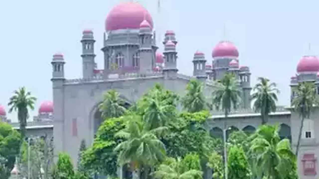 తాటి వనాలు లేకున్నా కల్లు దుకాణాలా?