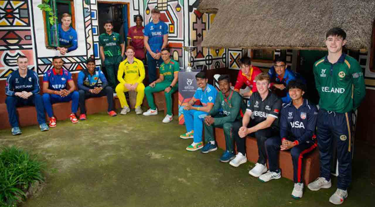 Under-19 World Cup | వ‌ర‌ల్డ్ క‌ప్ ట్రోఫీతో కెప్టెన్లు.. తొలి స‌మ‌రం ఈ జ‌ట్ల మధ్యే