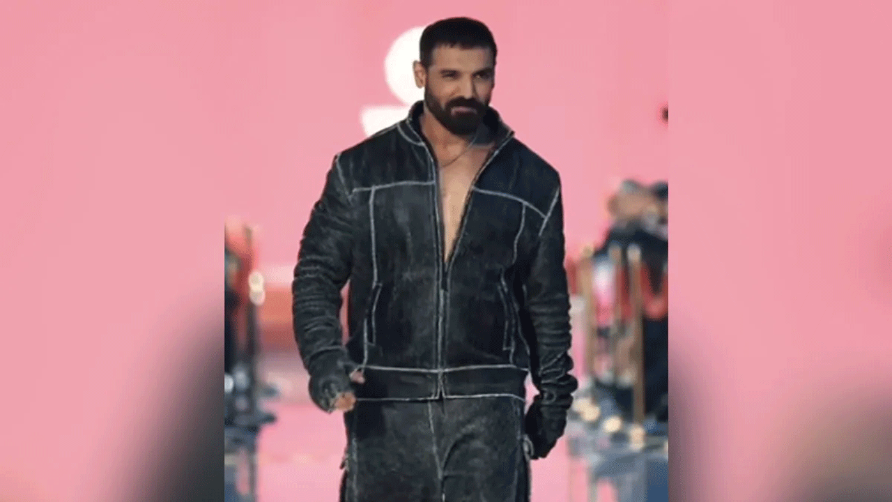 John Abraham | ముంబైలో ల‌గ్జ‌రీ బంగ్లా కొనుగోలు చేసిన జాన్ అబ్ర‌హం : ధ‌ర ఎంతంటే..!