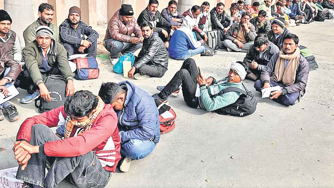 యుద్ధం కన్నా నిరుద్యోగమే భయానకం!