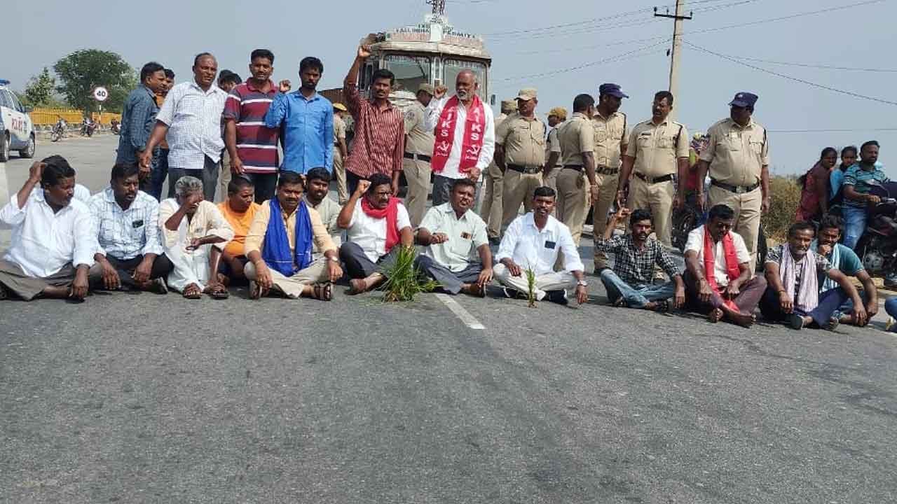 Julakanti | ఎడమ కాలవకు నీటిని విడుదల చేసి పంటలను కాపాడాలి : జూలకంటి రంగారెడ్డి