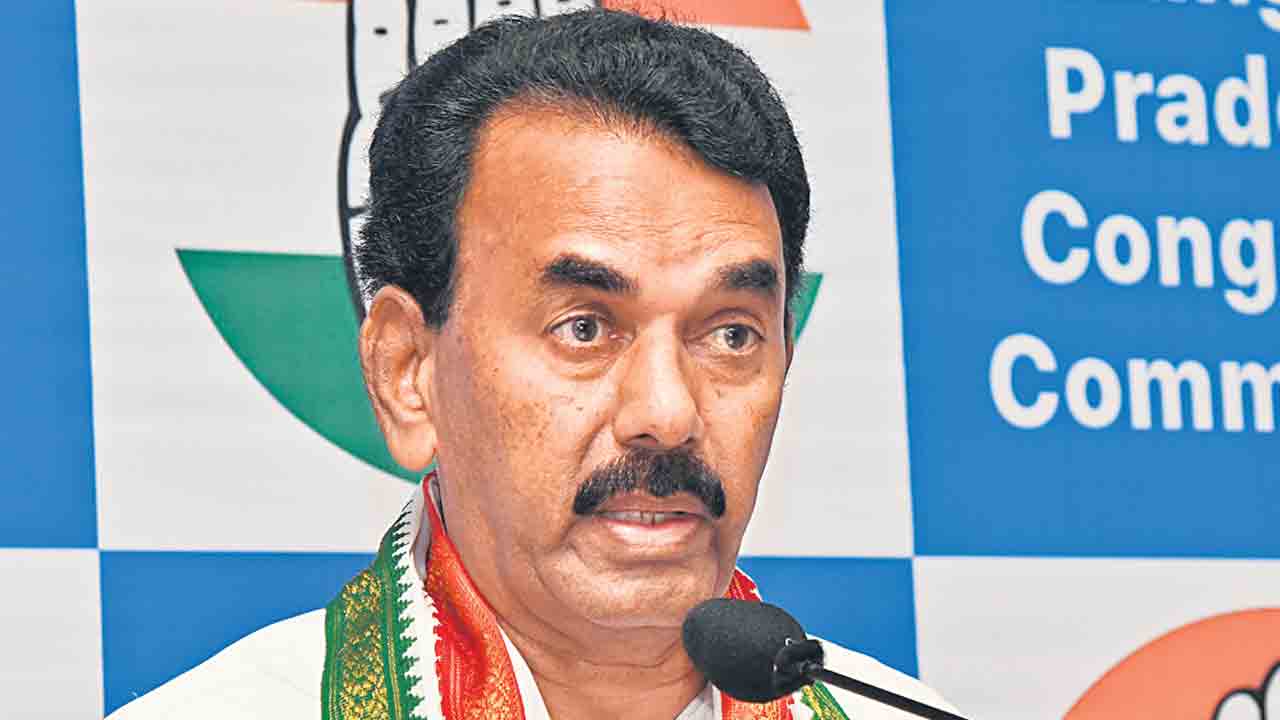 పర్యాటక రంగం అభివృద్ధికి ప్రాధాన్యం