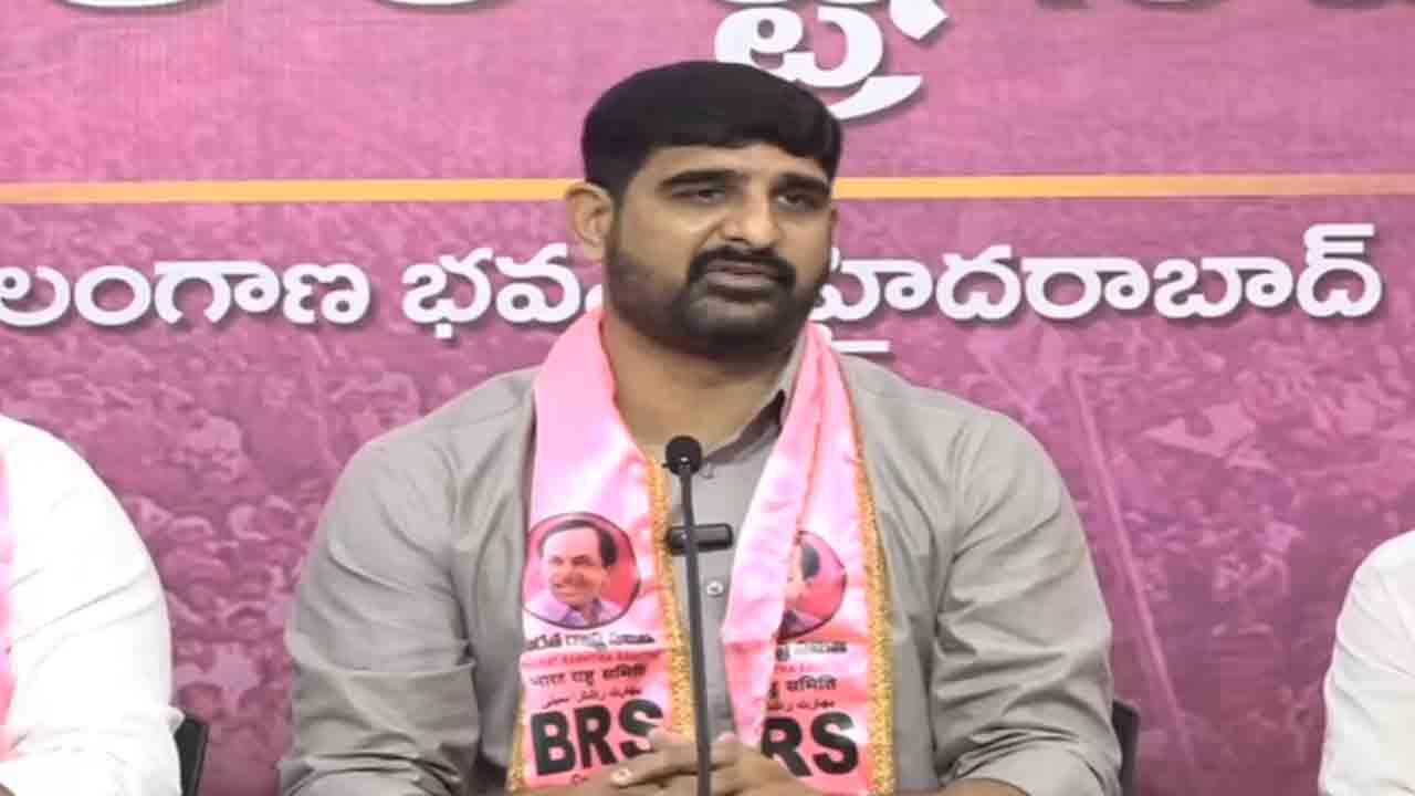 MLA Kaushik Reddy | 2 ల‌క్ష‌ల ఉద్యోగాల‌కు జాబ్ క్యాలెండ‌ర్‌ను ప్ర‌క‌టించాలి.. ఎమ్మెల్యే కౌశిక్ రెడ్డి డిమాండ్
