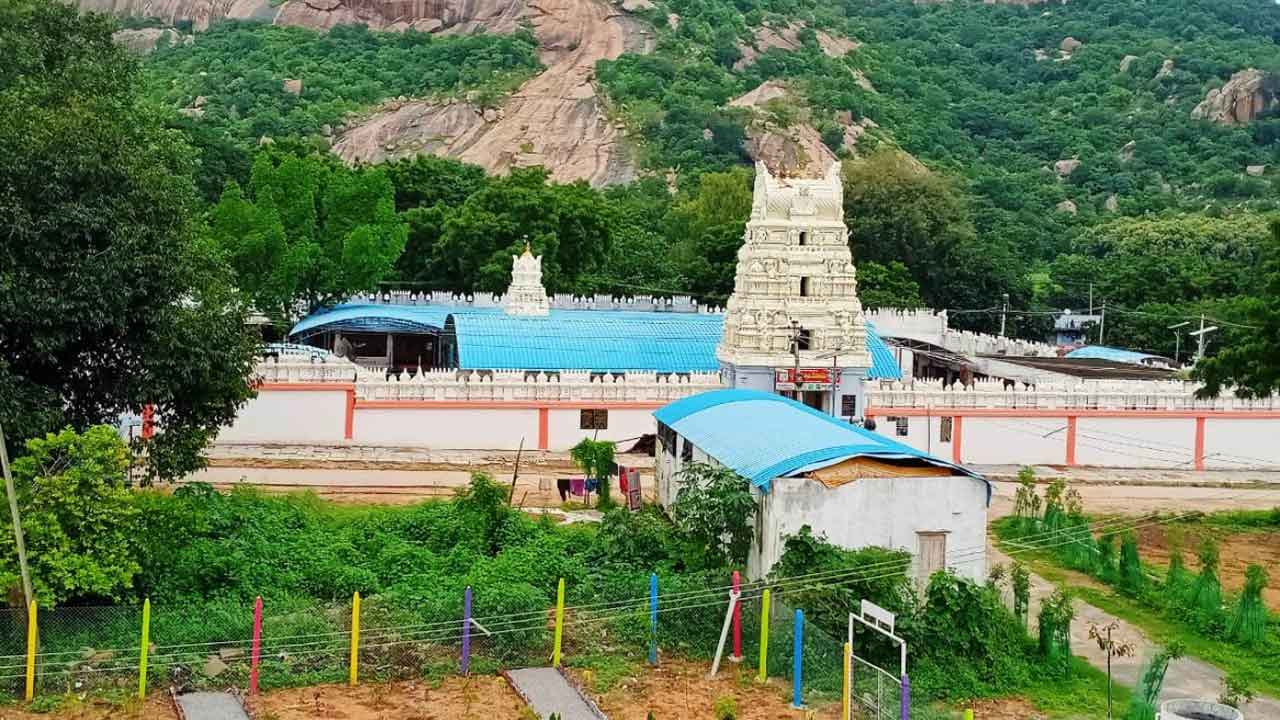 Kothakonda jathara | కొత్తకొండ జాతరలో ఉచిత వీఐపీ దర్శనం రద్దు.. ధర ఎంతంటే