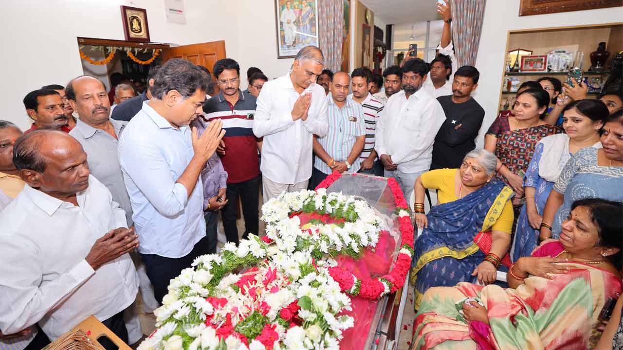 KTR | రామా శ్రీనివాస్‌కు నివాళులు అర్పించిన కేటీఆర్‌, హరీశ్ రావు