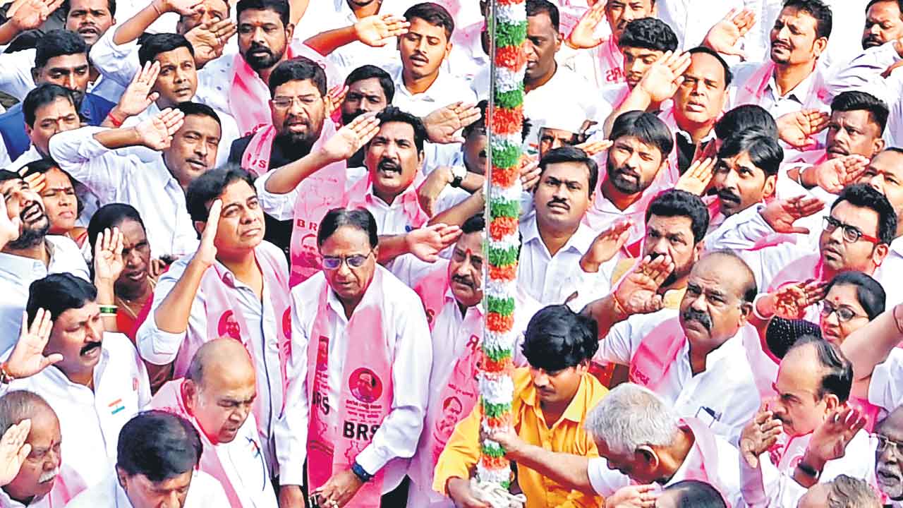 KTR | నామినేటెడ్‌ ఎమ్మెల్సీలపై గవర్నర్‌ రాజకీయం.. బీజేపీ, కాంగ్రెస్‌ బంధానికి నిదర్శనమిది: కేటీఆర్‌