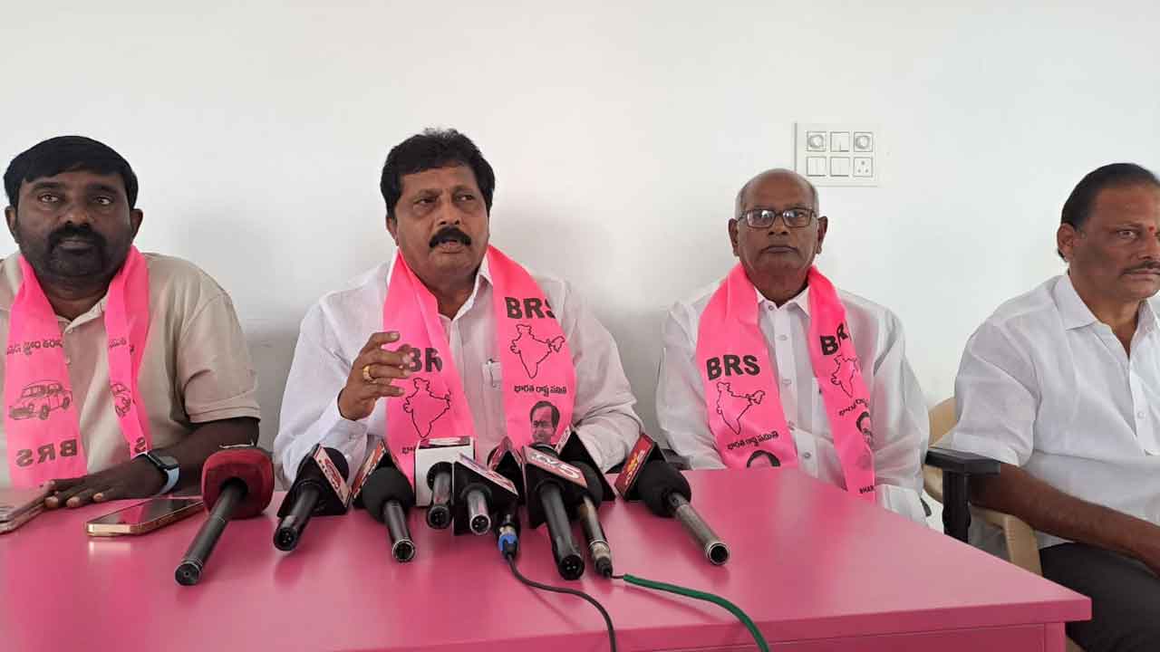 CM Revanth Reddy | సీఎం రేవంత్‌రెడ్డి వ్యాఖ్యలు వీధి రౌడీని తలపిస్తున్నాయి : ఎంపీ లింగయ్య యాదవ్‌