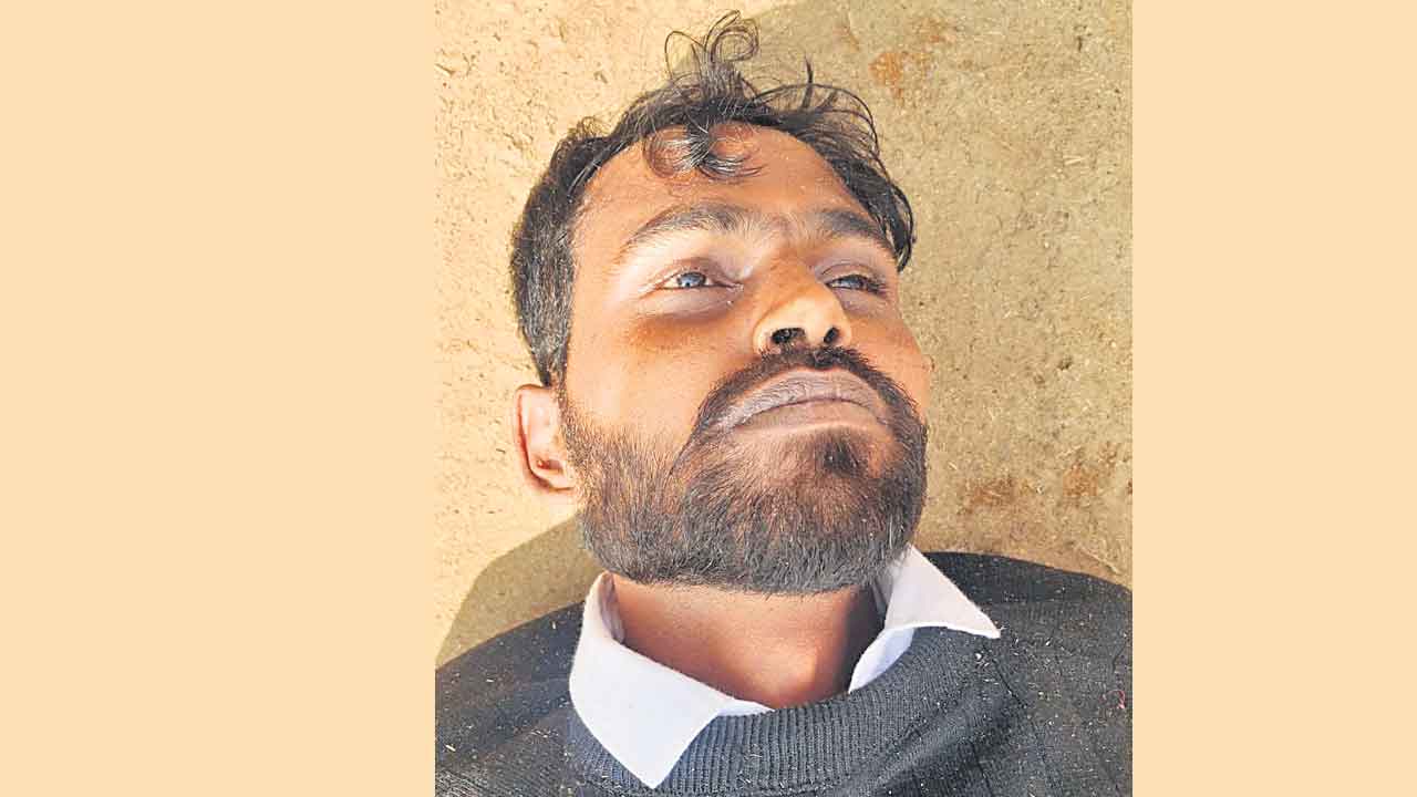 యువతి వెంటపడ్డాడని యువకుడి హత్య?