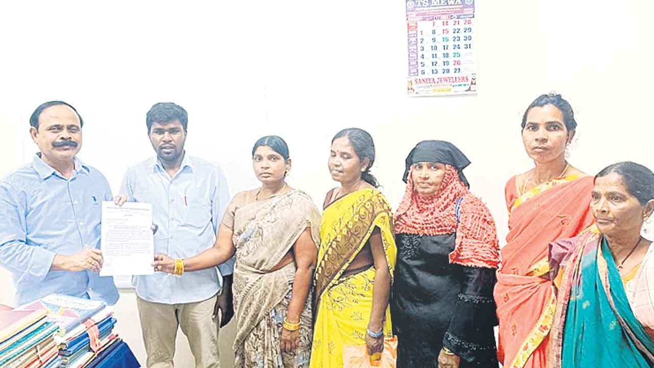 సమస్యల పరిష్కారానికే సమ్మె నోటీసు