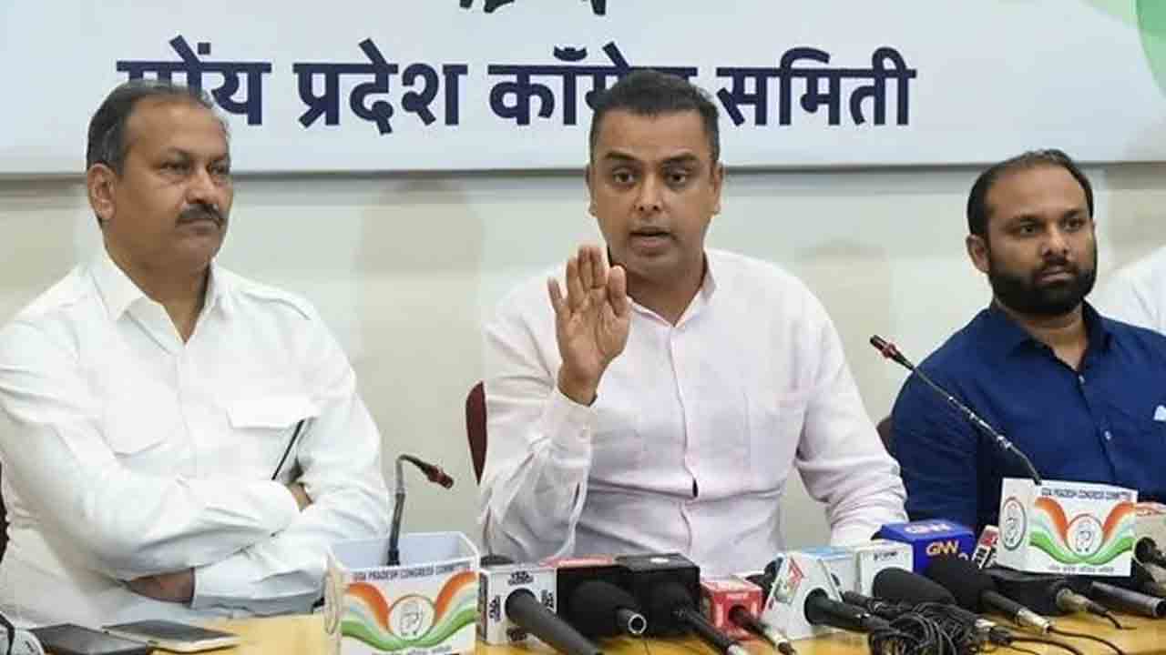 Milind Deora | మ‌హారాష్ట్ర‌లో కాంగ్రెస్ పార్టీకి భారీ షాక్.. షిండే శిబిరానికి మాజీ ఎంపీ..!