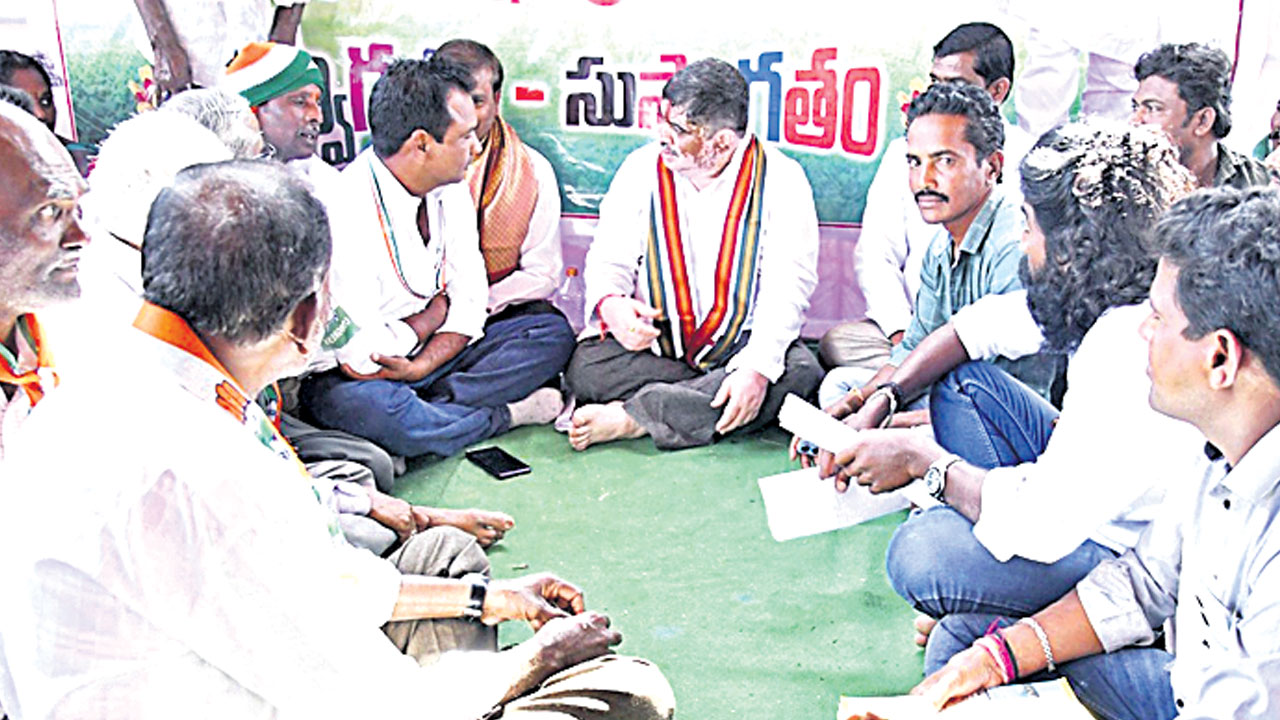 అభివృద్ధే లక్ష్యంగా ముందుకు వెళ్తాం