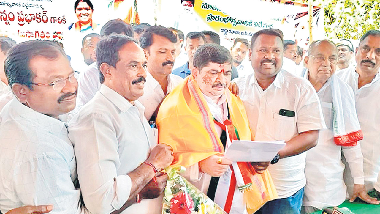 ఎన్నికల వరకే రాజకీయాలు