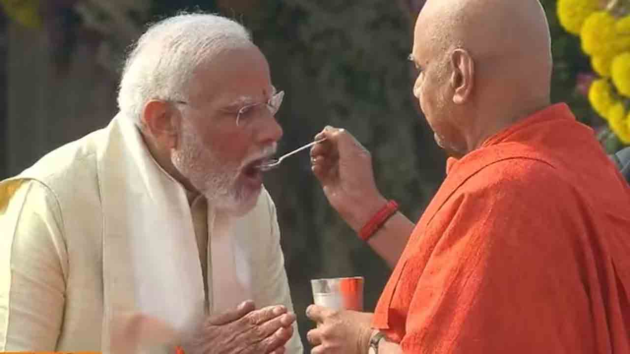 PM Modi | ఉప‌వాస దీక్ష విర‌మించిన ప్ర‌ధాని న‌రేంద్ర మోదీ