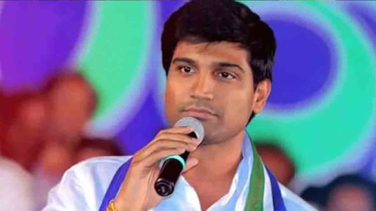 YSRCP | వైసీపీకి మ‌రో షాక్.. న‌ర‌స‌రావుపేట ఎంపీ రాజీనామా