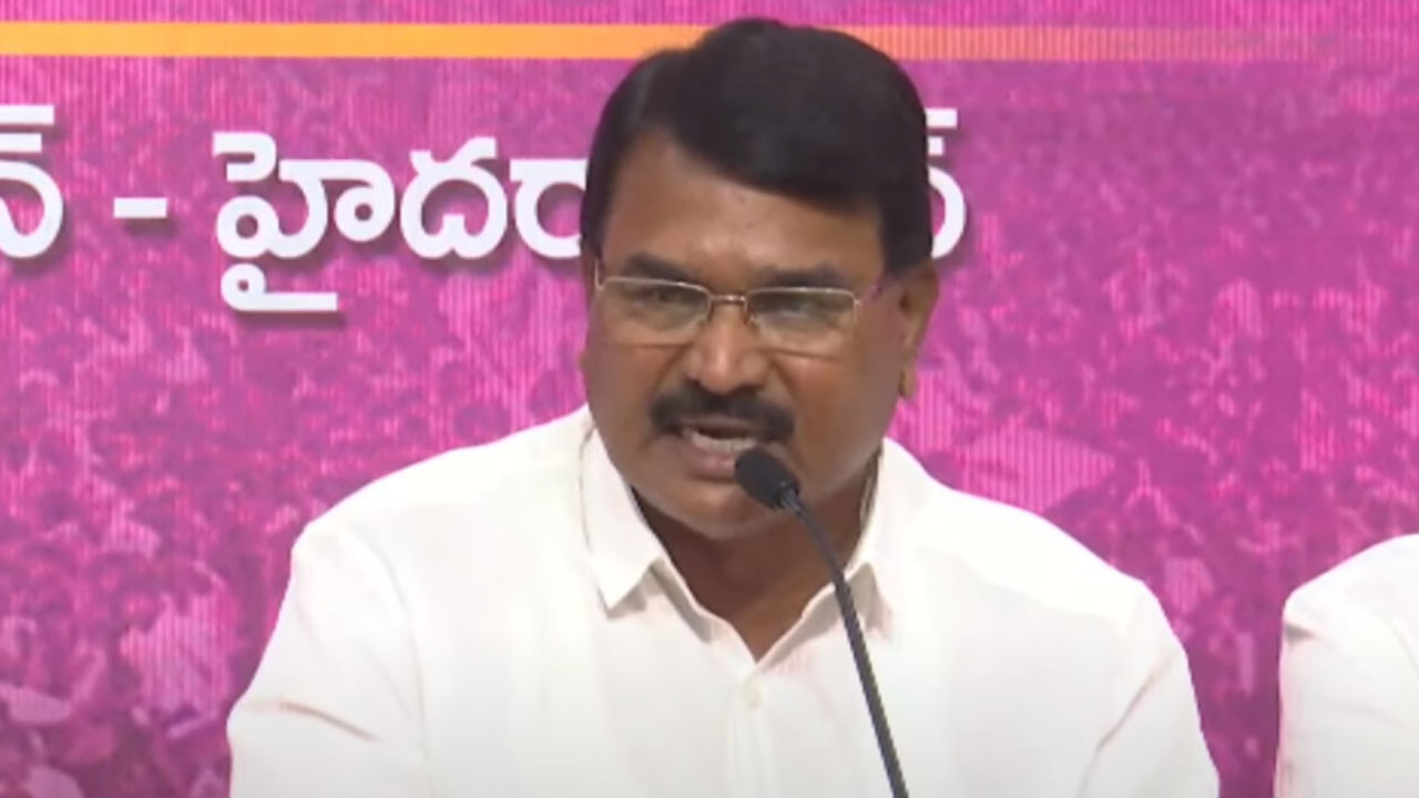 Niranjan Reddy | బీఆర్‌ఎస్‌ పార్టీపై కాదు.. ప్రజలపై దృష్టిపెట్టండి.. కాంగ్రెస్‌ ప్రభుత్వంపై నిరంజన్‌రెడ్డి ఫైర్‌