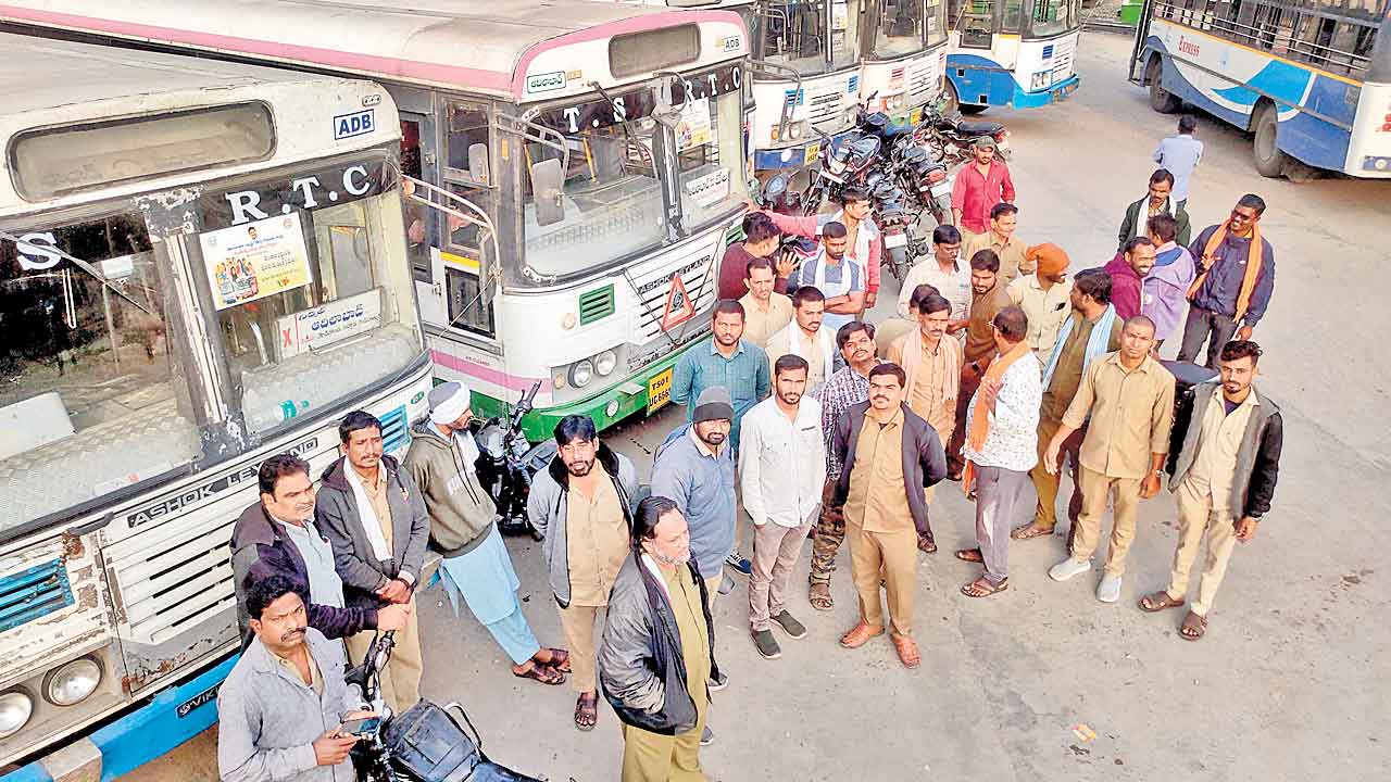 కొత్త రవాణా చట్టంపై ఆగ్రహం