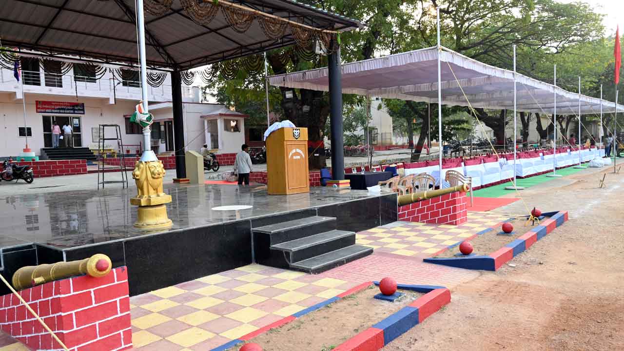 గణతంత్ర వేడుకలకు సిద్ధం