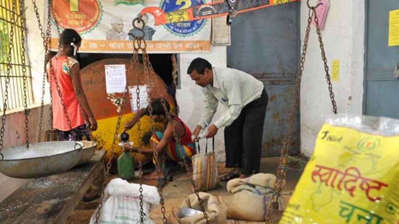 పీడీఎస్‌లో సంస్కరణల అమలుకు కమిటీ