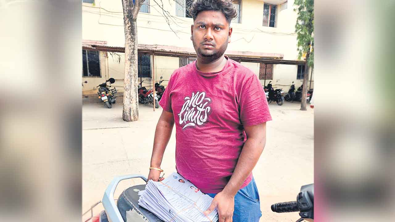 దరఖాస్తులన్నీ ఇంటికే!