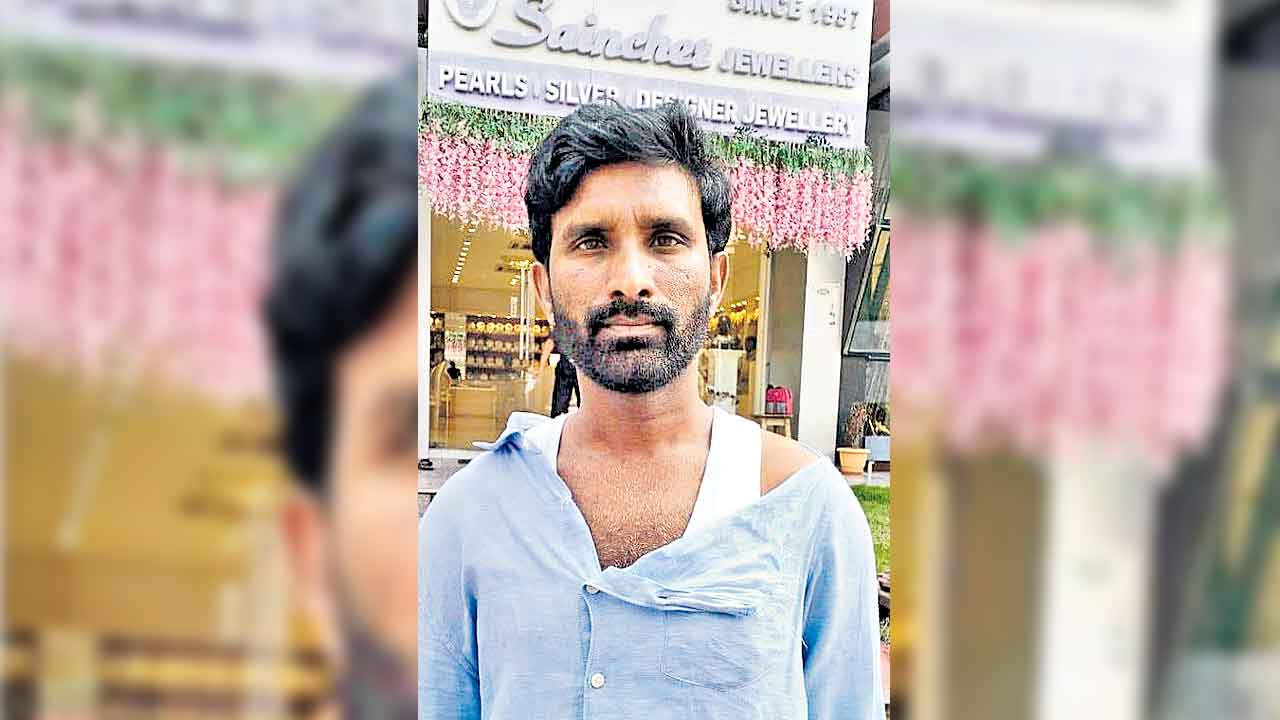 జర్నలిస్టు చిలుక ప్రవీణ్‌పై దాడి