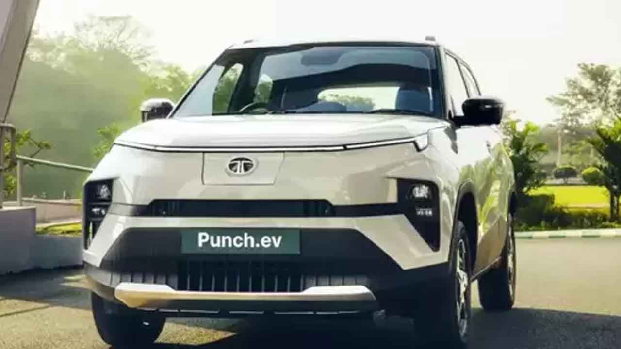 Tata Punch | సింగిల్‌ చార్జింగ్‌తో 421 కిలోమీటర్లు.. టాటా మోటర్‌ సరికొత్త ఈవీ
