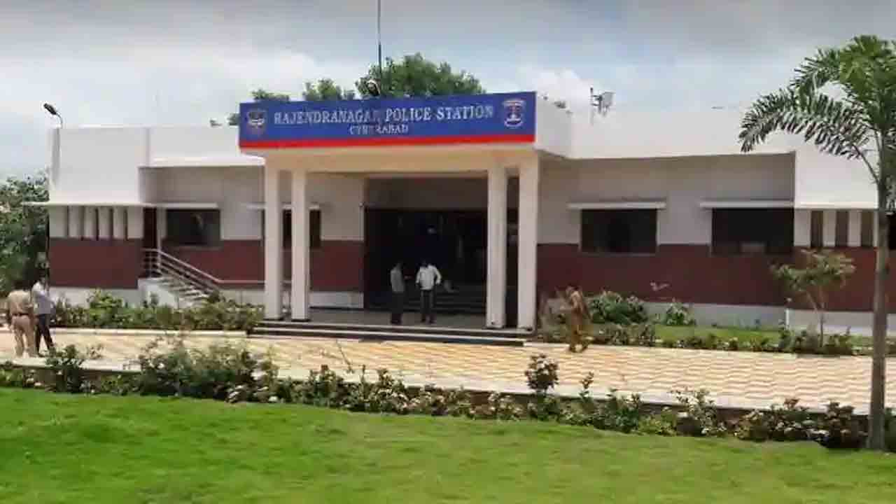 Rangareddy | షాపింగ్‌కు వెళ్లొచ్చేసరికి 35 తులాల బంగారం చోరీ