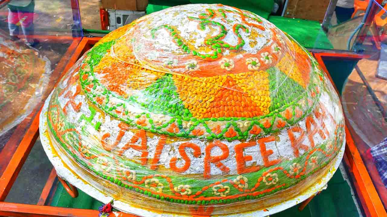 Ayodhya | హైదరాబాద్‌ నుంచి అయోధ్యకు 1,265 కిలోల భారీ లడ్డు