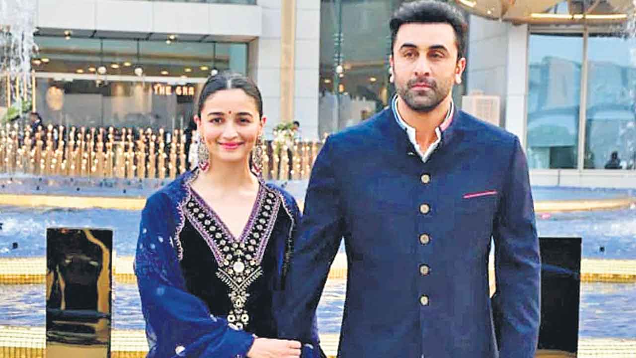 Love & War | సంజయ్‌లీలా భన్సాలీ ‘లవ్‌ అండ్‌ వార్‌’