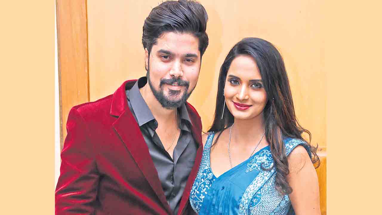 కొత్త రంగుల ప్రపంచం