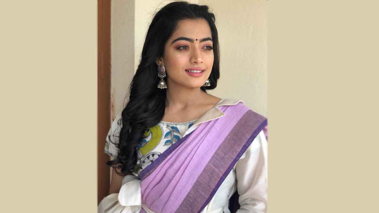 సంపాదన మొత్తం పెట్టుబడులకే..