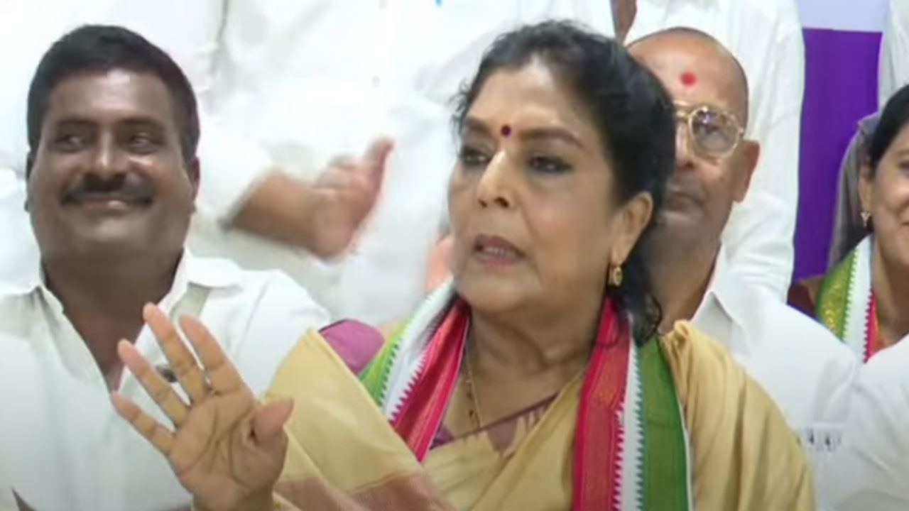 Renuka Chowdhury |  ఖమ్మంలో పోటీ చేసే హక్కు నా ఒక్కదానికే ఉంది.. కాంగ్రెస్‌ నేత రేణుకా చౌదరి సంచలన వ్యాఖ్యలు