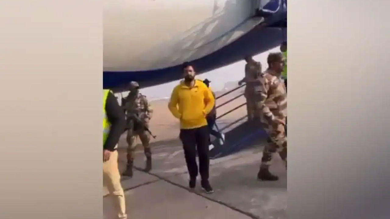 హానీమూన్‌కు ఆలస్యం అవుతుందనే.. పైలట్‌పై దాడి ఘటనలో ఆసక్తికర విషయం వెలుగులోకి!