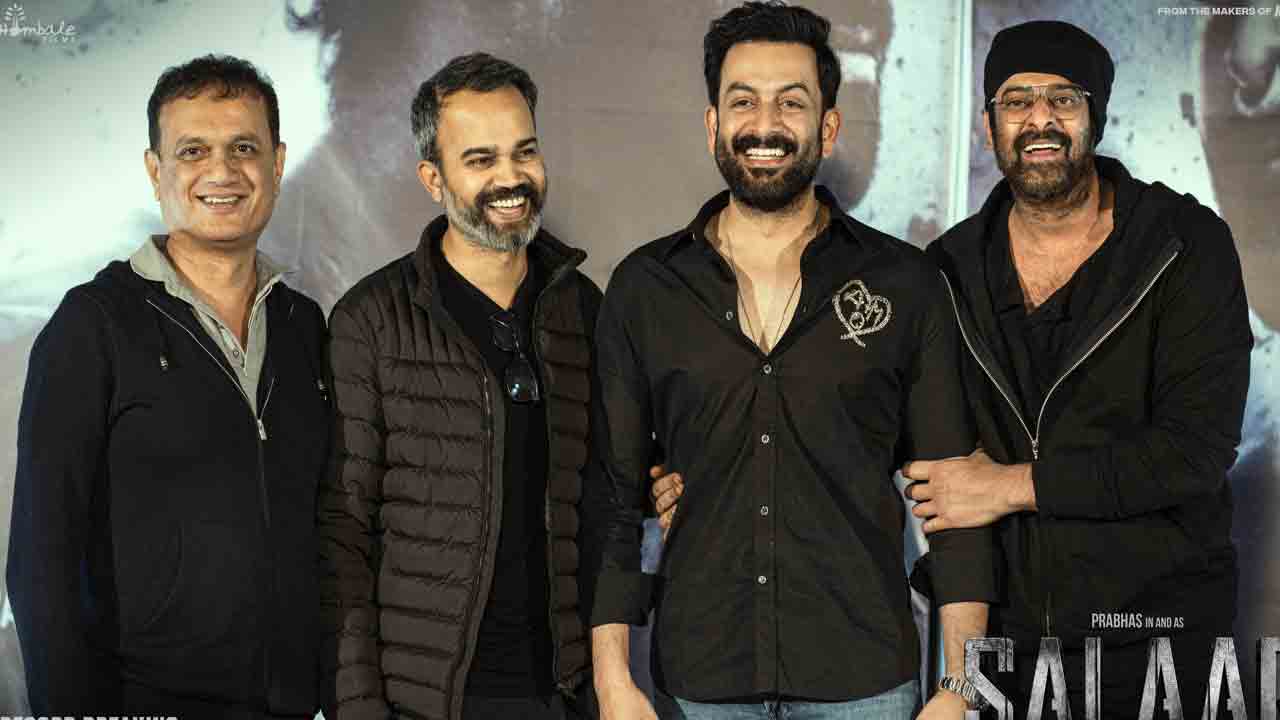 Salaar Movie | ‘సలార్’ సక్సెస్‌ సెలబ్రేషన్స్‌.. హ్యాపీ మూడ్‌లో ప్రభాస్, ప్ర‌శాంత్ నీల్